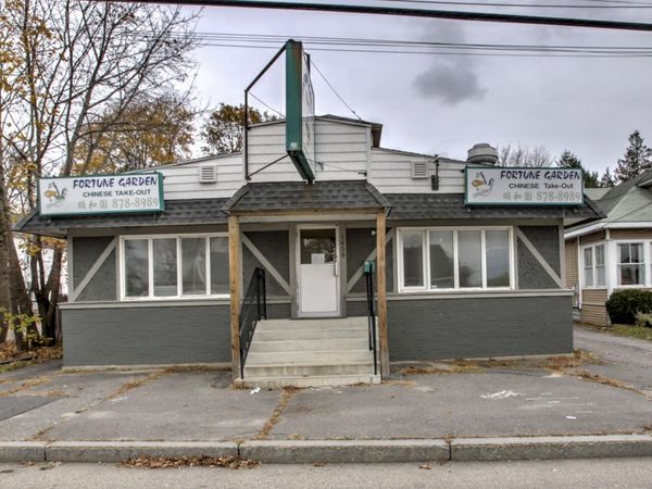 1435 Forest Avenue, Portland, ME 04103