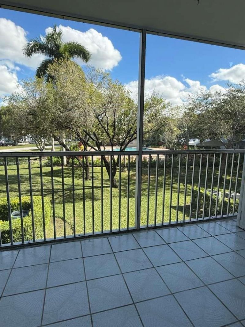 1401 SW 128th Ter, Unit 205H, Pembroke Pines, FL 33027 Photo