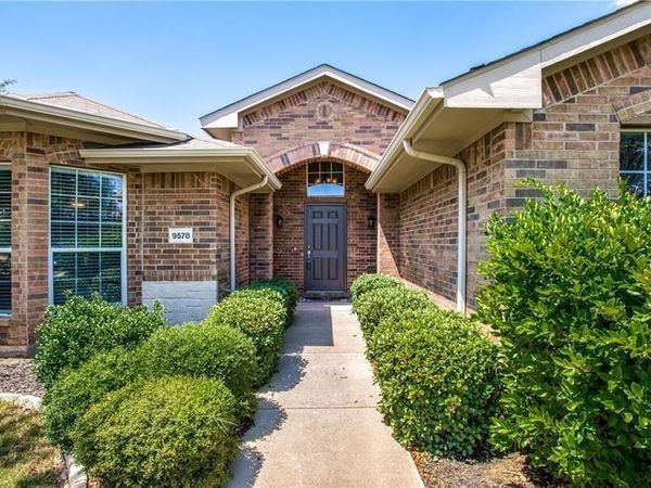 9578 Mirror Fountain Circle, Frisco, TX 75033
