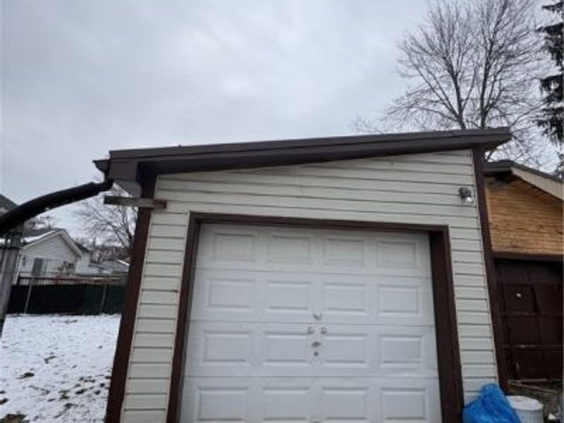 1706 Bonnie Brae Avenue NE, Warren, OH 44483 Photo 4