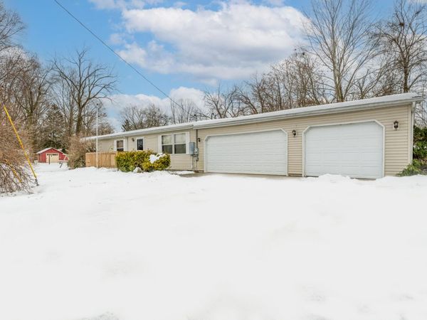 29131 W M 62 W, Dowagiac, MI 49047