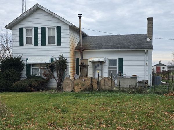 7304 Johnson Road, Hebron, IL 60034