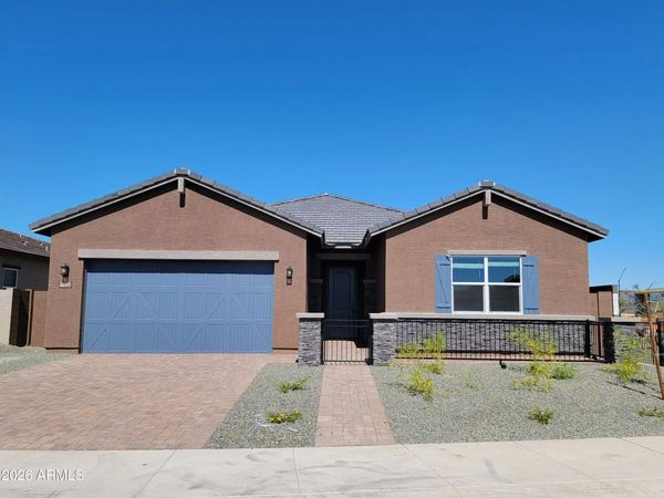 17602 W COLLEGE Drive, Goodyear, AZ 85395