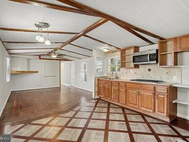 14 ROBERT ST, STAFFORD, VA 22554