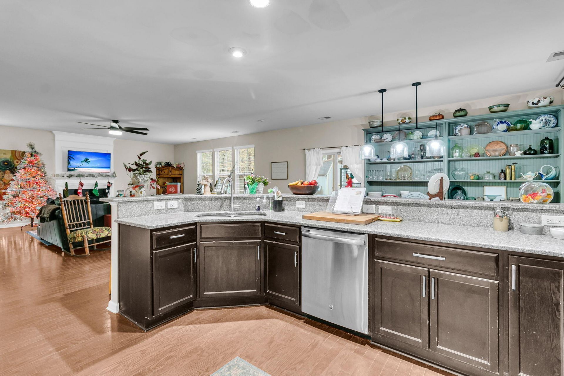 146 Hickory Ridge Way Photo 8