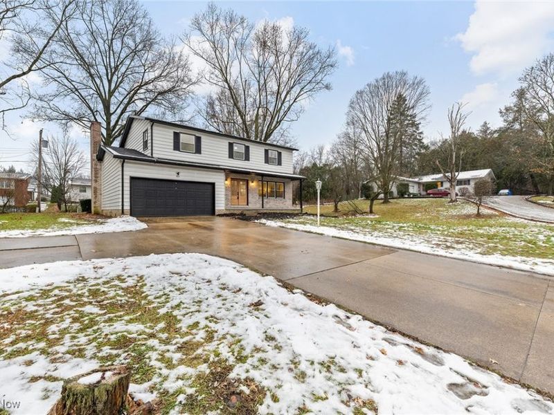 2756 Smith Road, Fairlawn, OH 44333 Photo 2