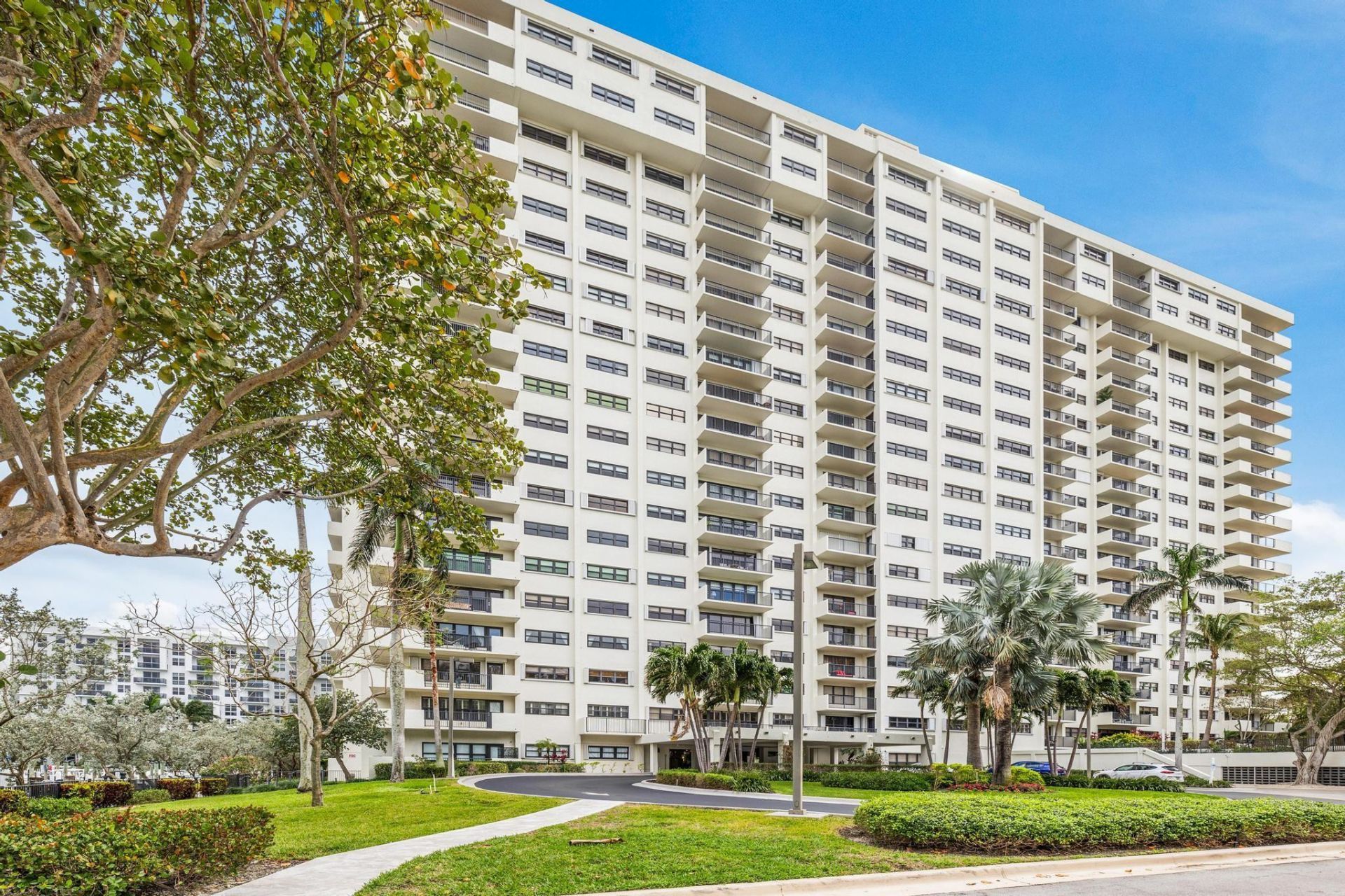 3200 Port Royale Drive, Unit 1208, Fort Lauderdale, FL 33308 Photo