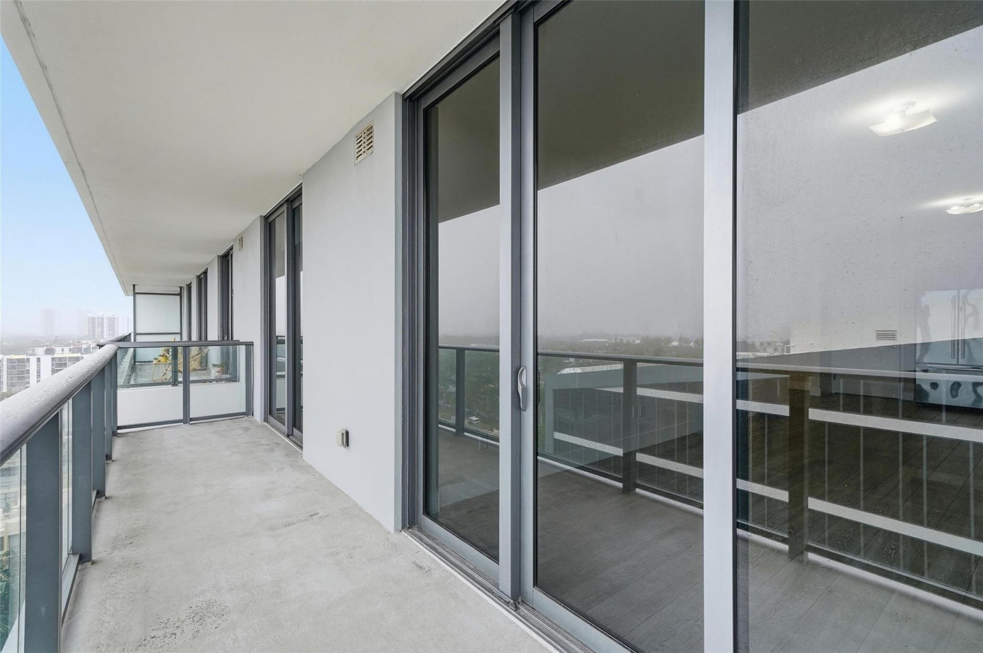 2960 NE 207th Street, Unit 1108, Miami, FL 33180 Photo