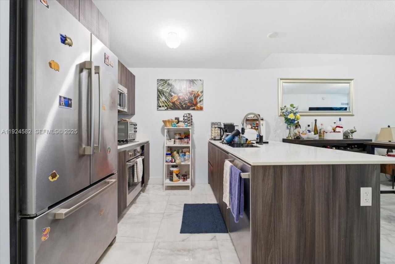 488 NE 18th St, Unit 1806, Miami, FL 33132 Photo