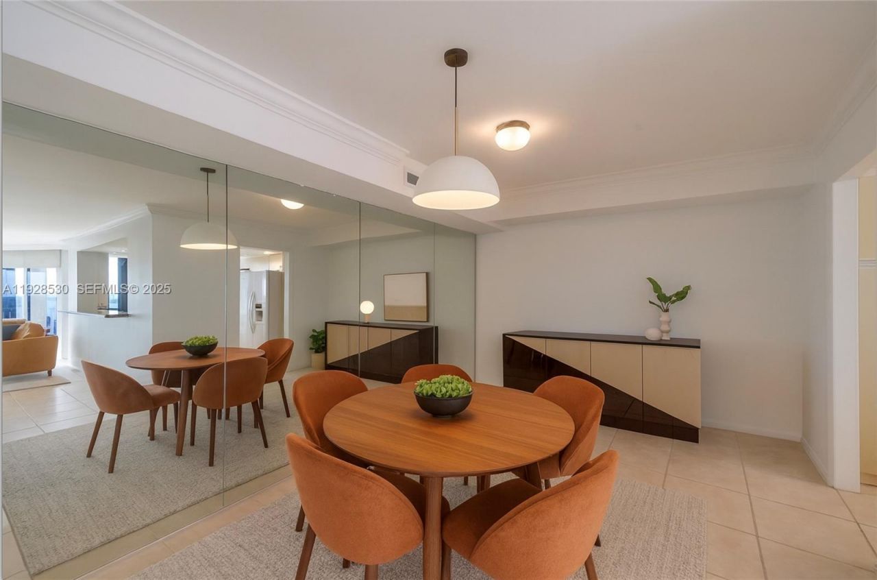 4000 Towerside Ter, Unit 908, Miami, FL 33138 Photo