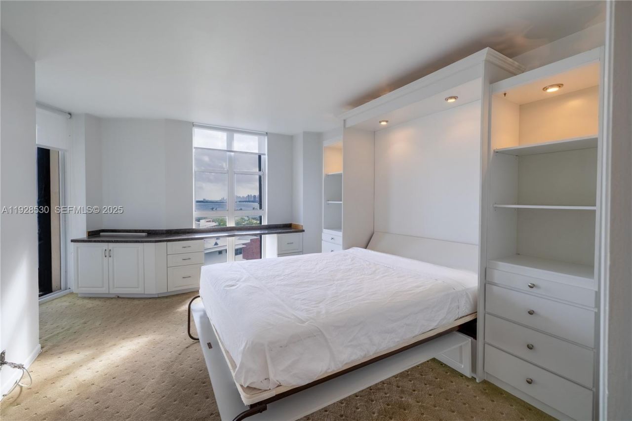 4000 Towerside Ter, Unit 908, Miami, FL 33138 Photo