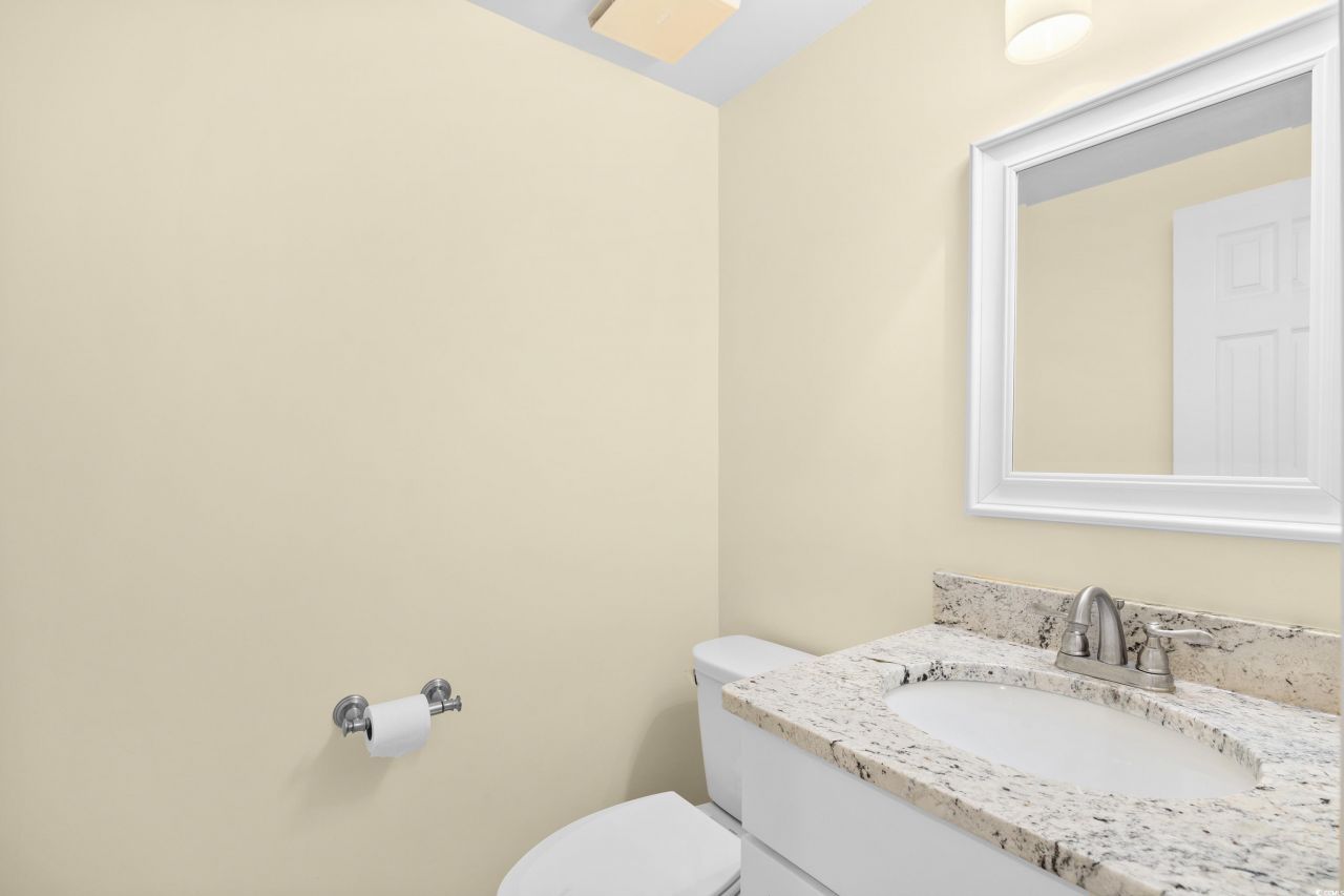 1970 Governors Landing Rd. Photo 34