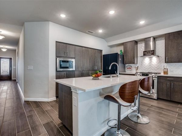 1220 Mill Place, Aubrey, TX 76227