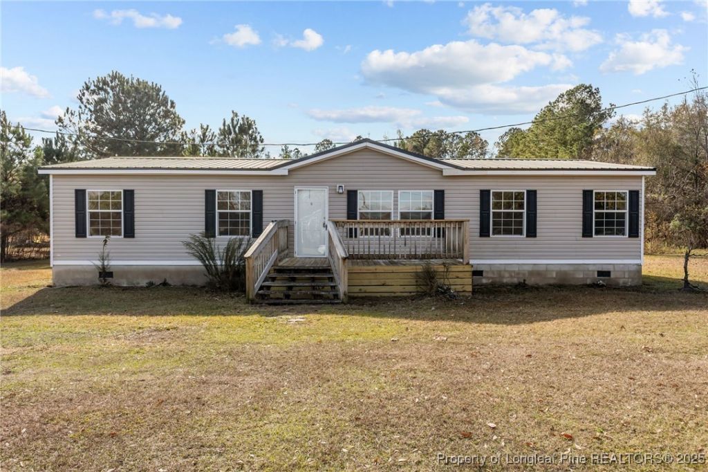 670 Bear Bay Road, Lumberton, NC 28358 Main Photo