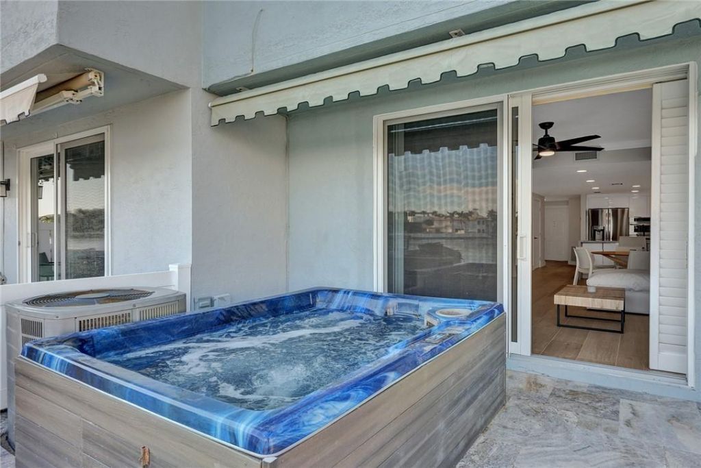 876 Jeffery St, Boca Raton, FL 33487 Photo