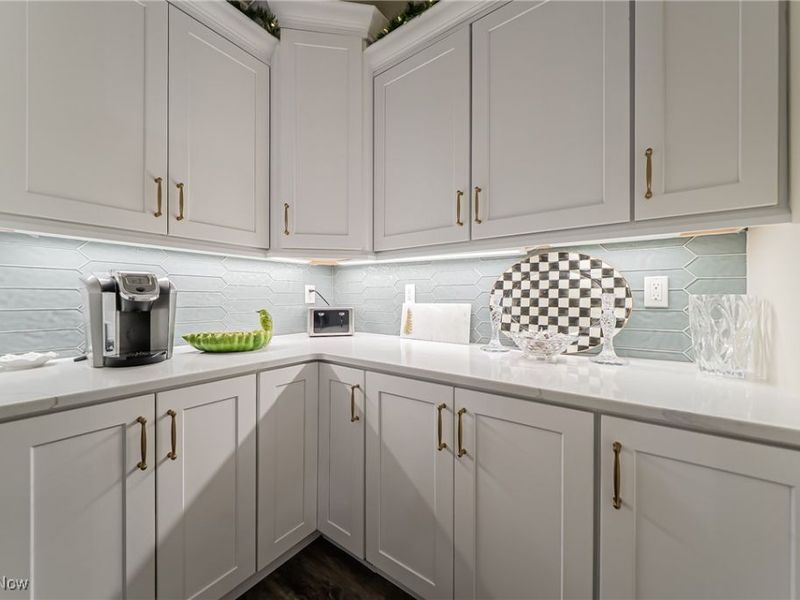 203 Whispering Shores, Vermilion, OH 44089 Photo 13