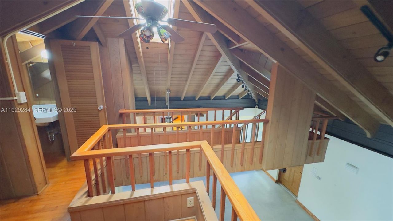 18350 SW 214th St, Miami, FL 33187 Photo