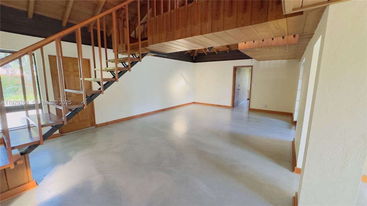 18350 SW 214th St, Miami, FL 33187 Photo