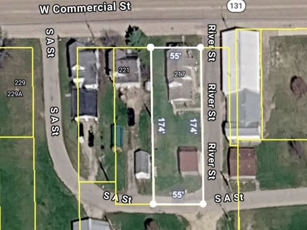 217 W Commercial Street, Viola, WI 54664