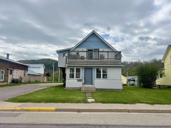 217 Commercial Street, Viola, WI 54664