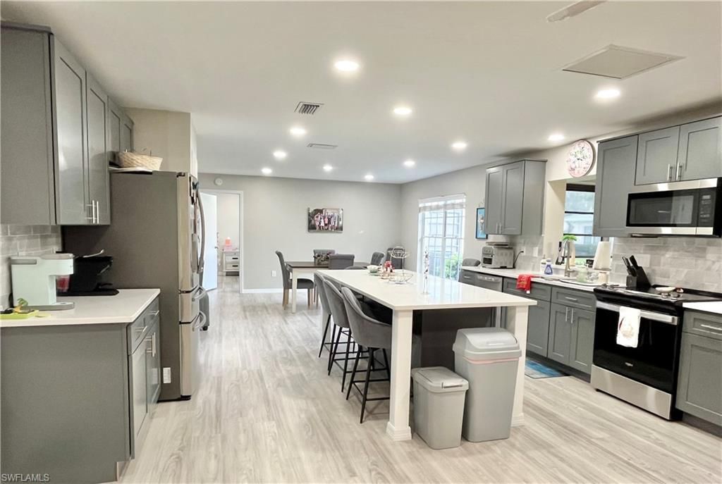 1254 Hazeltine Dr, Fort Myers, FL 33919 Photo