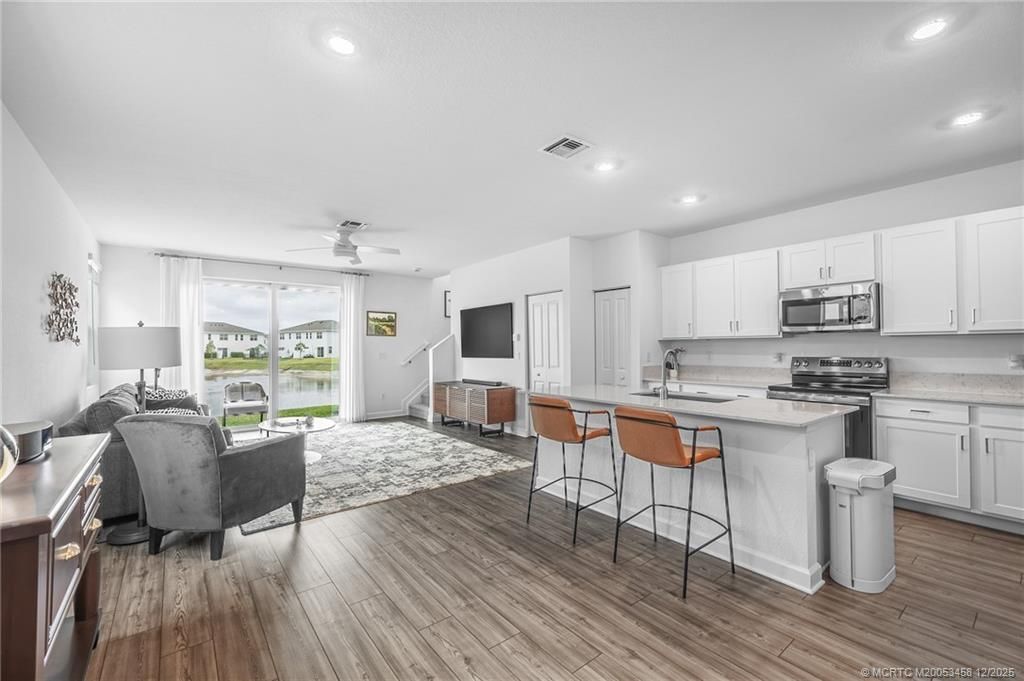 663 SE Lake Falls Street, Port Saint Lucie, FL 34984 Photo