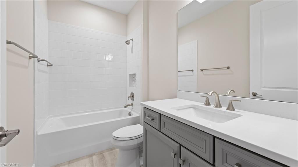 2937 Heritage Pines Dr, Fort Myers, FL 33905 Photo