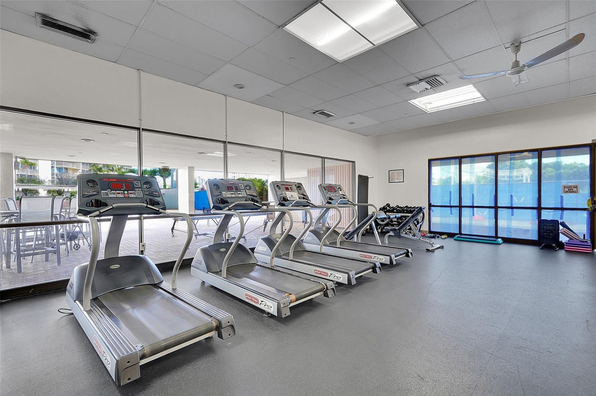 20335 W Country Club Drive, Unit 2210, Aventura, FL 33180 Photo