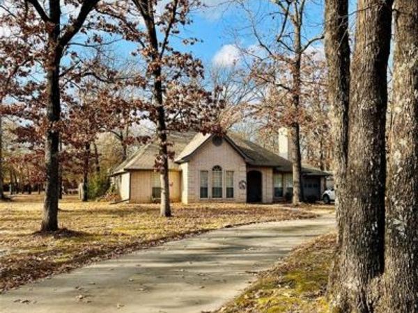 455 Timber Lakes, Powderly, TX 75473