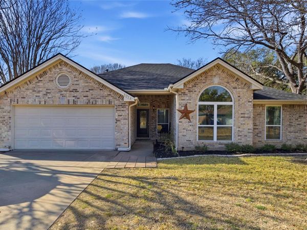 1014 Rocky Creek DR, Pflugerville, TX 78660