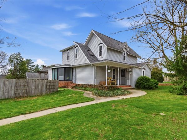 439 N Reese Street, South Lyon, MI 48178