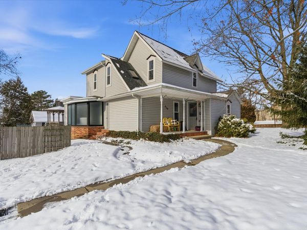 439 N Reese Street, South Lyon, MI 48178