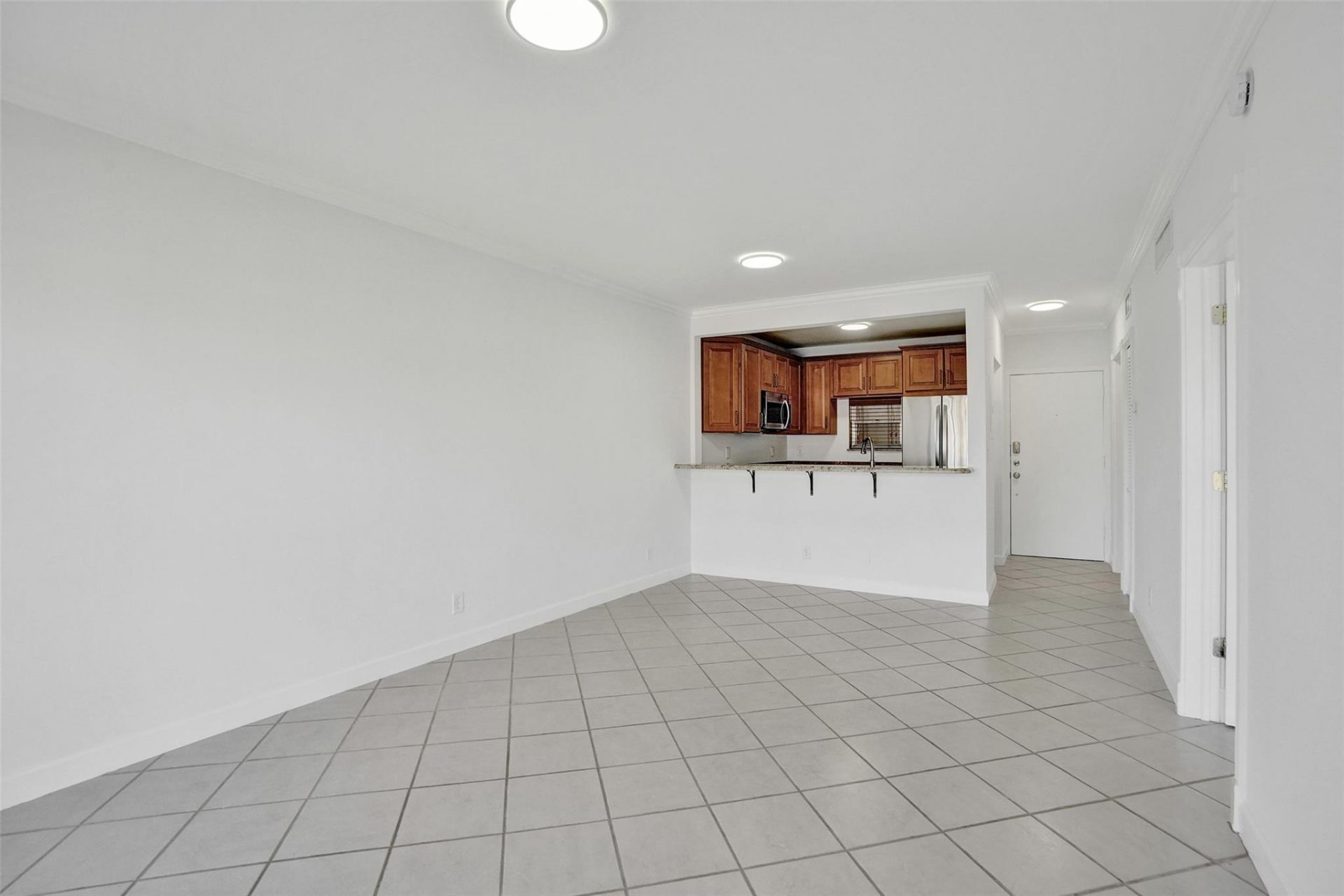 2201 SE 9th Street, Unit 106, Pompano Beach, FL 33062 Photo