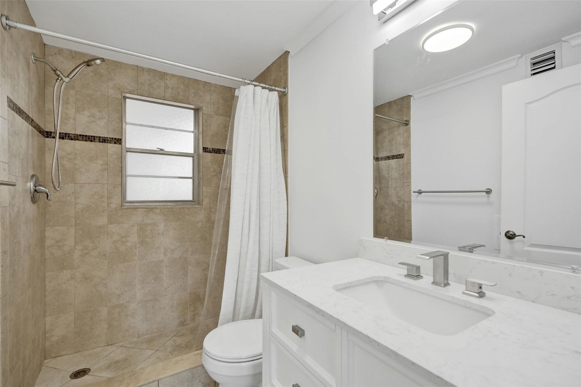 2201 SE 9th Street, Unit 106, Pompano Beach, FL 33062 Photo