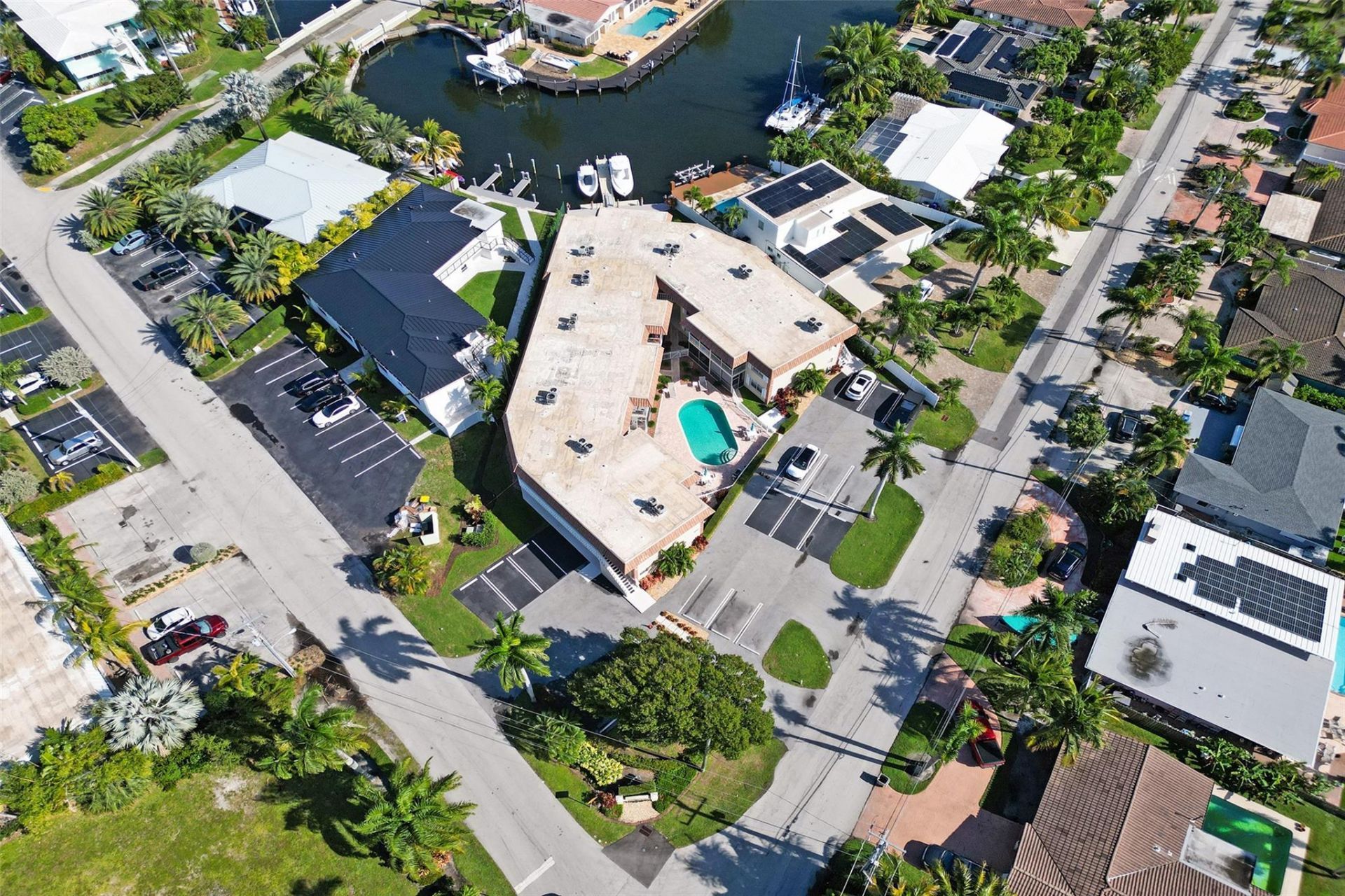 2201 SE 9th Street, Unit 106, Pompano Beach, FL 33062 Photo