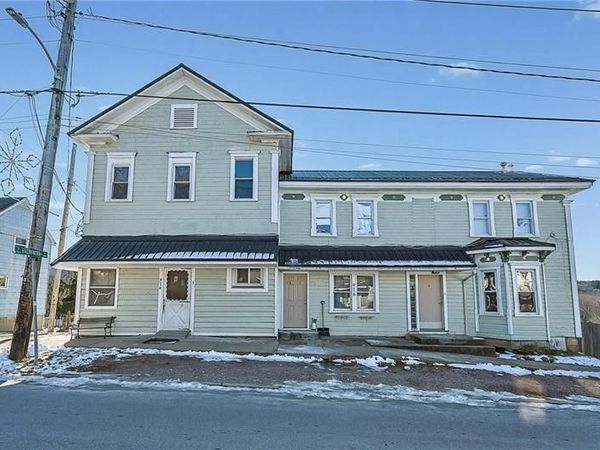 916 E Main Street, Rural Valley, PA 16249