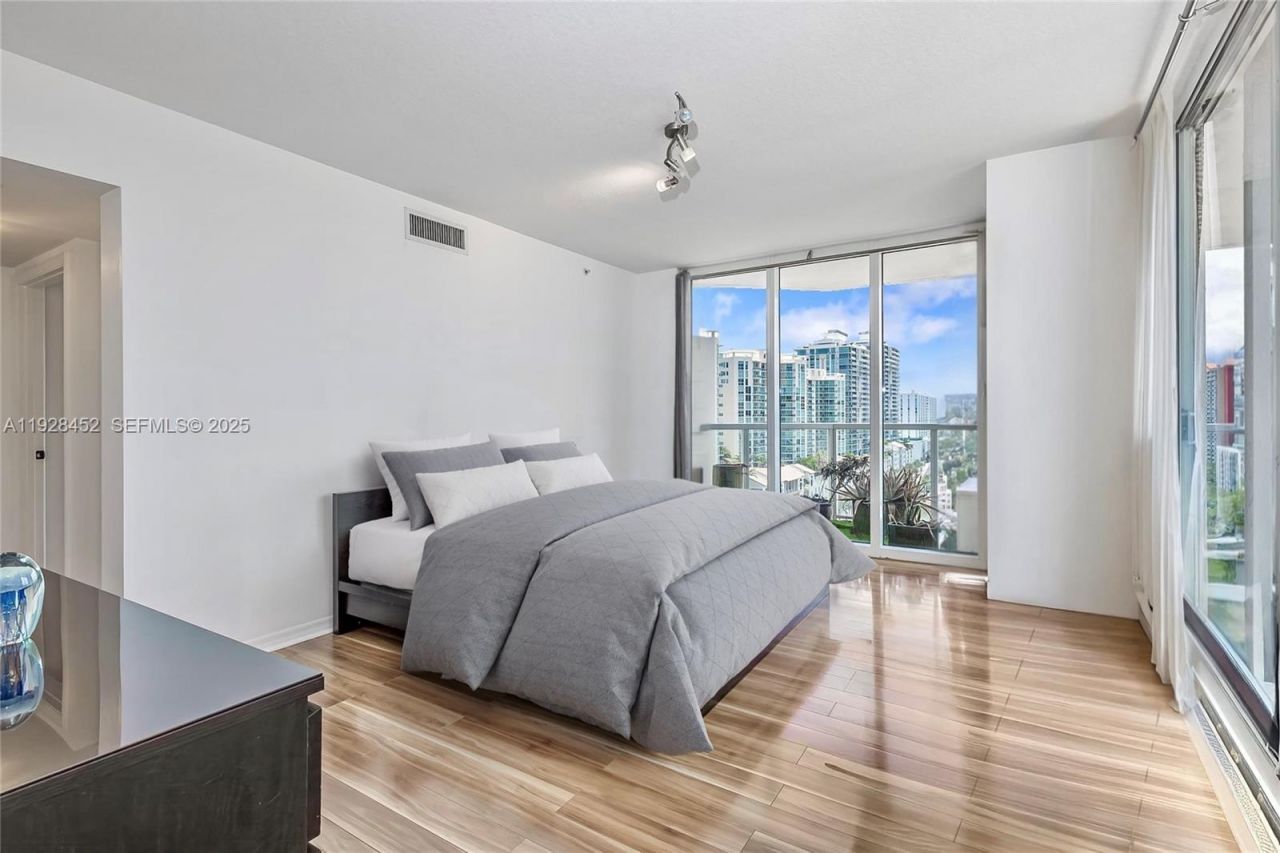 16699 Collins Ave, Unit 1507, Sunny Isles Beach, FL 33160 Photo