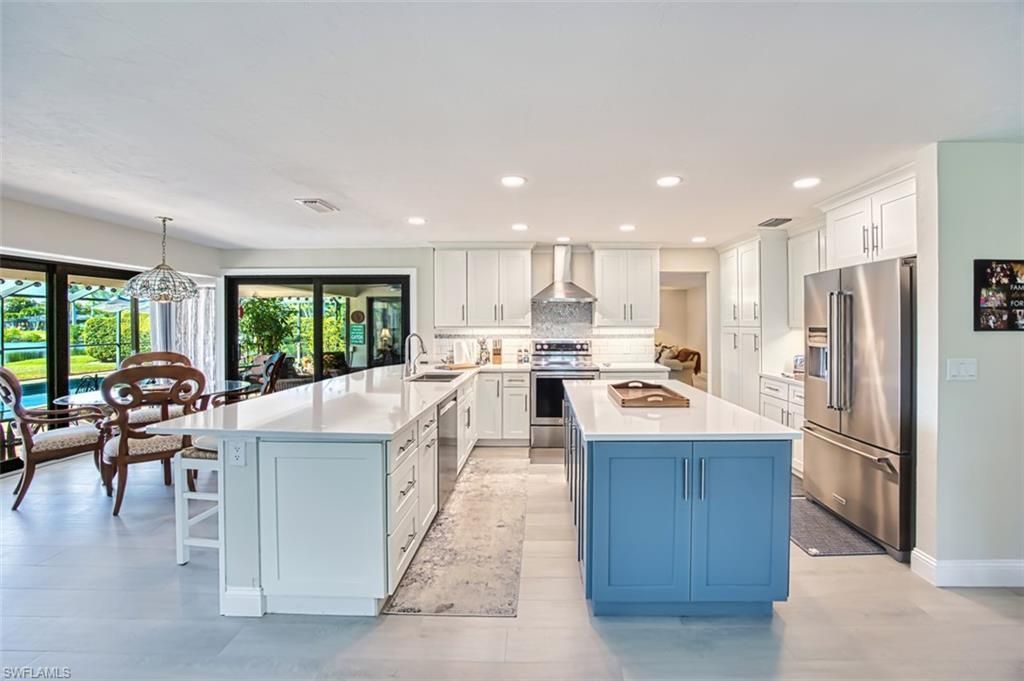 7275 Lake Dr , Fort Myers, FL 33908 Photo