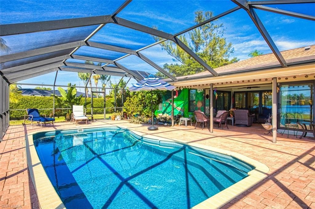 7275 Lake Dr , Fort Myers, FL 33908 Photo