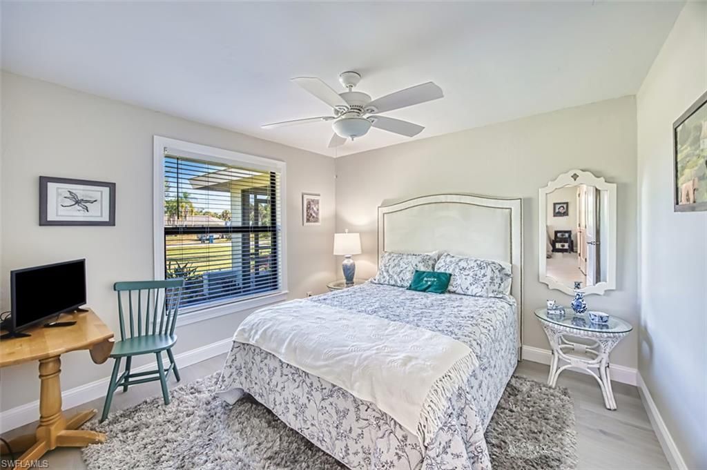 7275 Lake Dr , Fort Myers, FL 33908 Photo