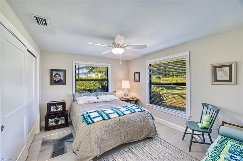 7275 Lake Dr , Fort Myers, FL 33908 Photo