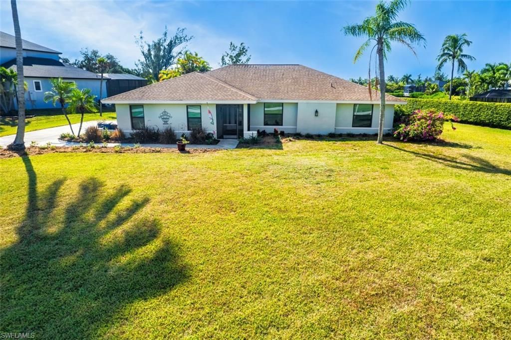 7275 Lake Dr , Fort Myers, FL 33908 Photo