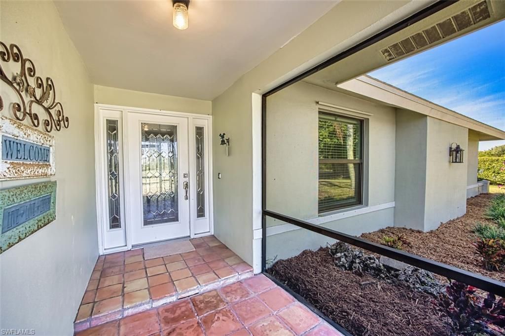 7275 Lake Dr , Fort Myers, FL 33908 Photo