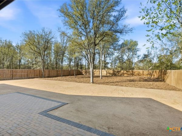 200 Waikakaaua , Bastrop, TX 78602