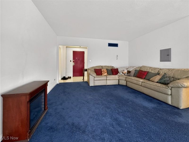 13800 Fairhill Road, Unit 512, Shaker Heights, OH 44120 Photo 13
