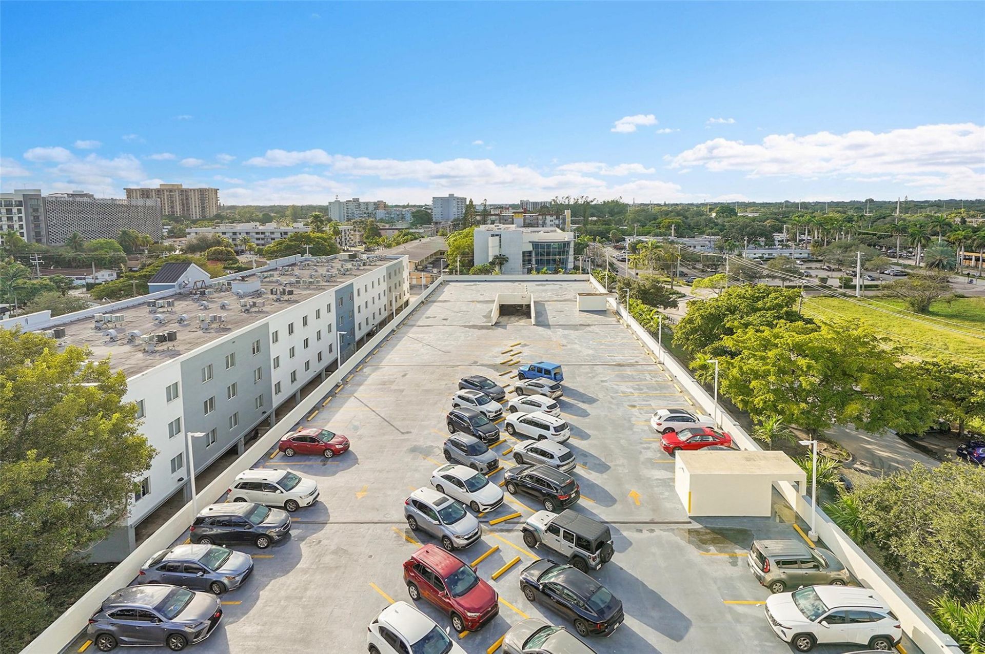 12550 Biscayne Boulevard, Unit 702, North Miami, FL 33181 Photo