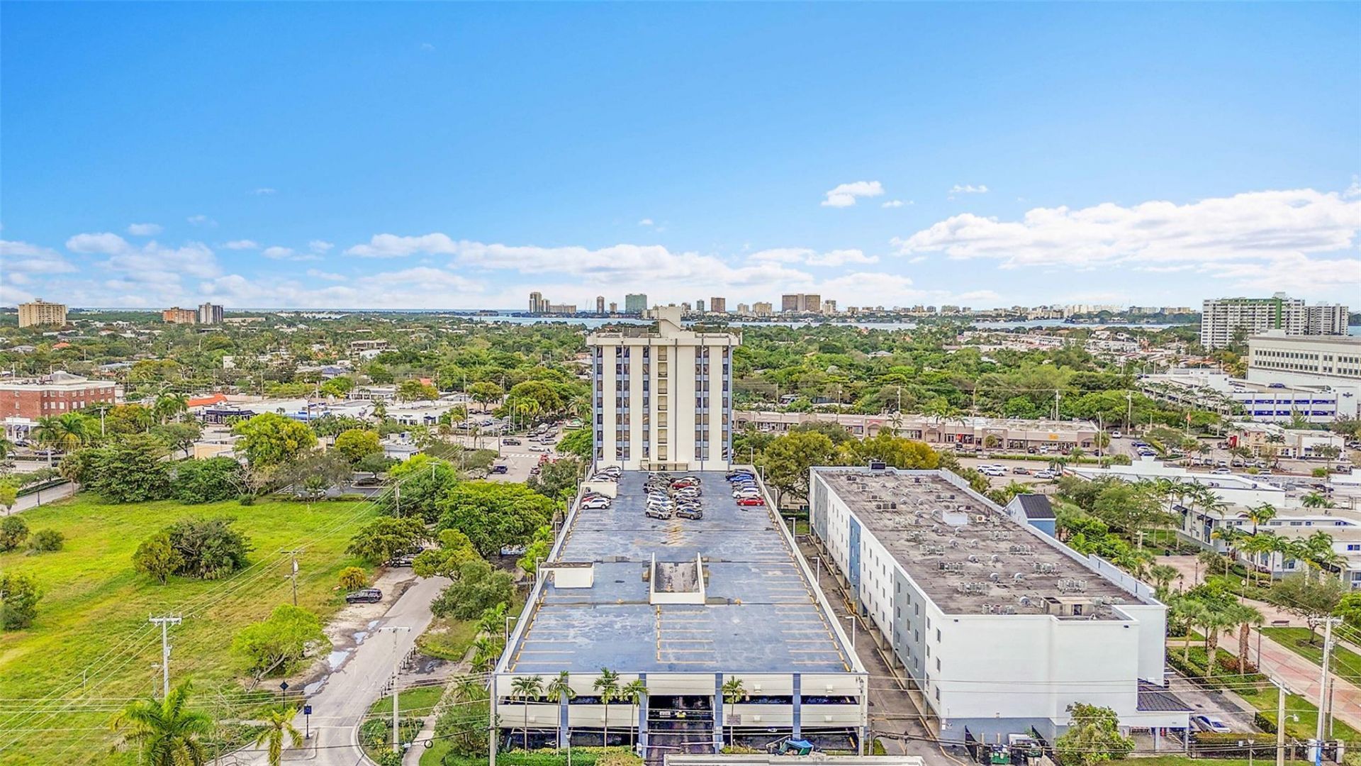 12550 Biscayne Boulevard, Unit 702, North Miami, FL 33181 Photo