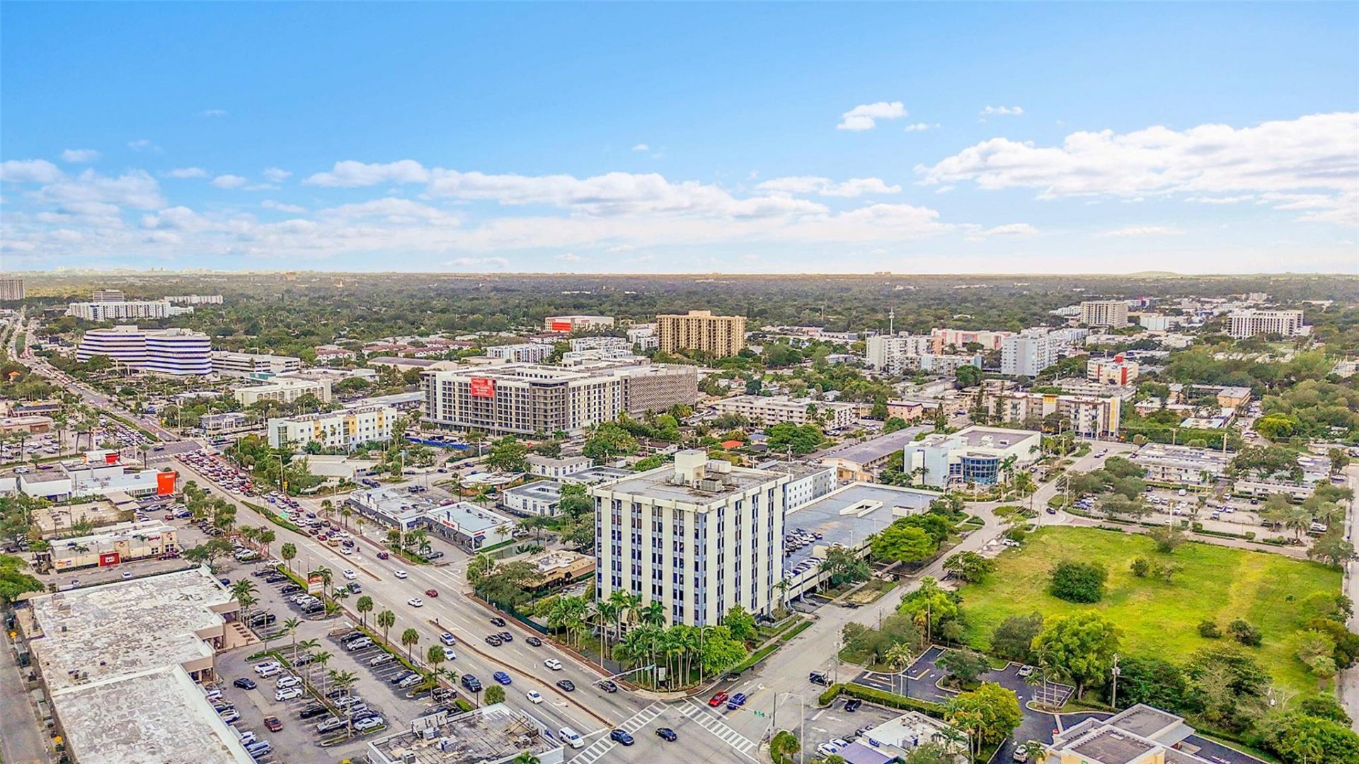 12550 Biscayne Boulevard, Unit 702, North Miami, FL 33181 Photo