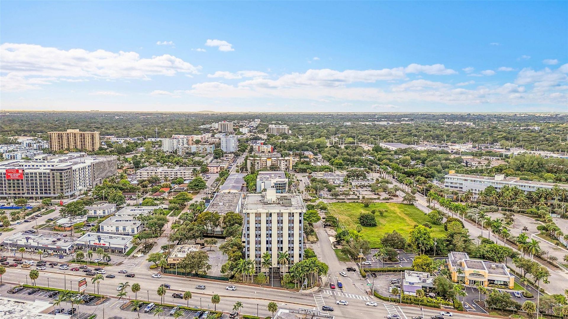 12550 Biscayne Boulevard, Unit 702, North Miami, FL 33181 Photo