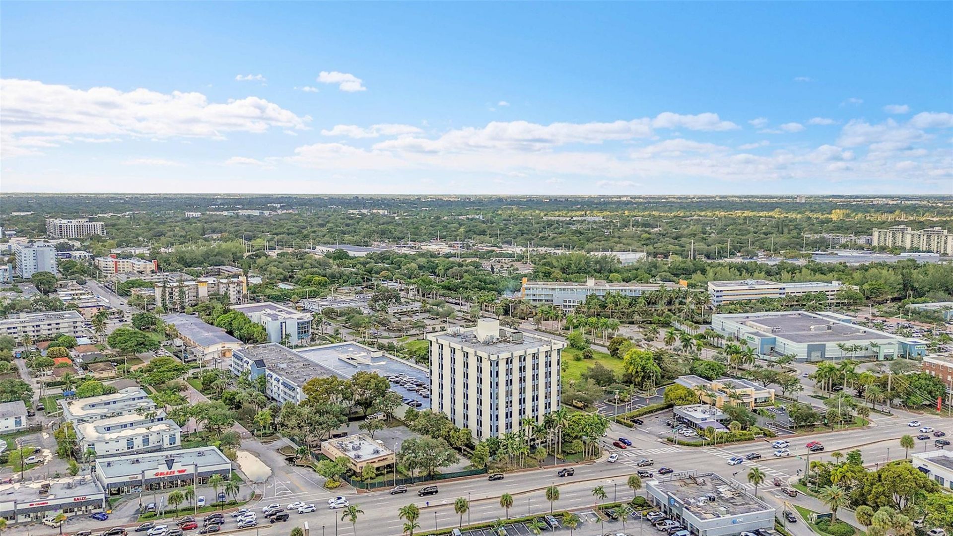 12550 Biscayne Boulevard, Unit 702, North Miami, FL 33181 Photo